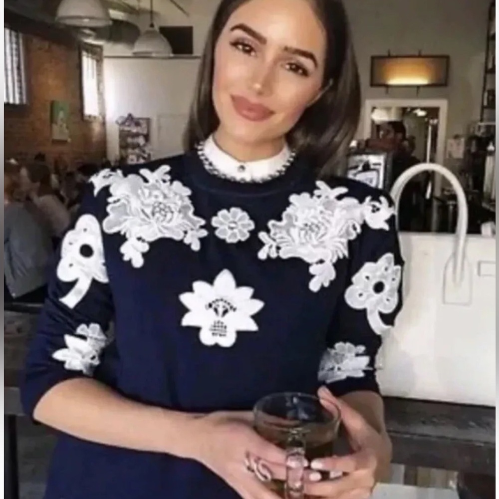 Victoria Beckham for Target Floral Lace Appliqué Top size 2X - Picture 2 of 11